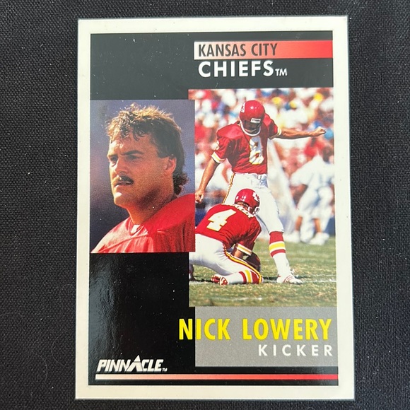 4 MINT KANSAS CHIEF DERRICK THOMAS LB and Nick Lowery Kicker set - Picture 4 of 7